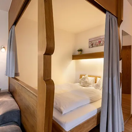 Appartementhaus Montana Kg *