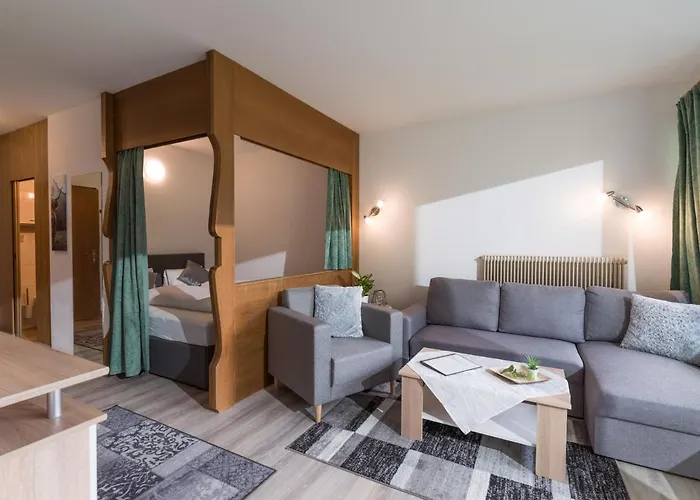 Appartementhaus Montana Kg *